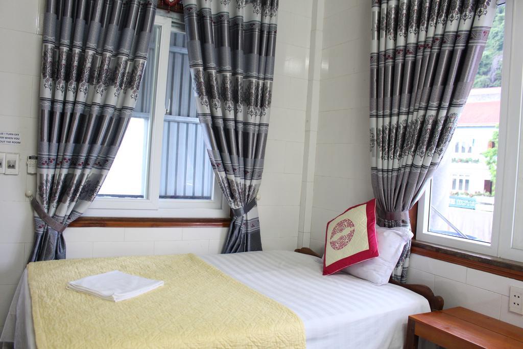 Linh'S Homestay Фонг Нха Екстериор снимка